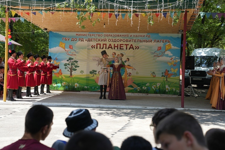 Концертная программа "Настроение -Лето" ДОЛ "Планета