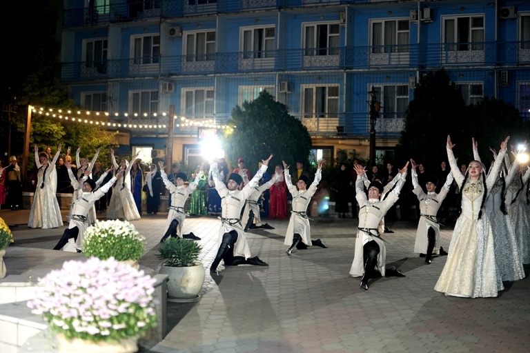Открытие Всероссийского театрального фестиваля "Русская сцена"